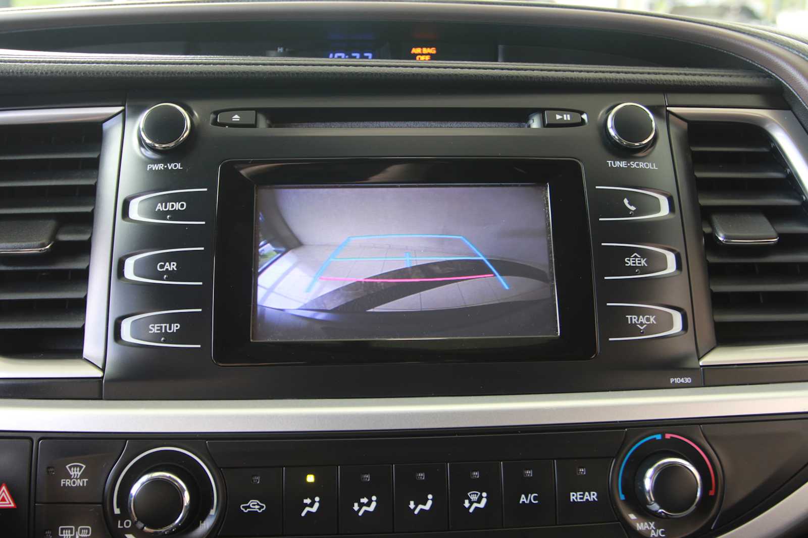 used 2015 Toyota Highlander car, priced at $18,497