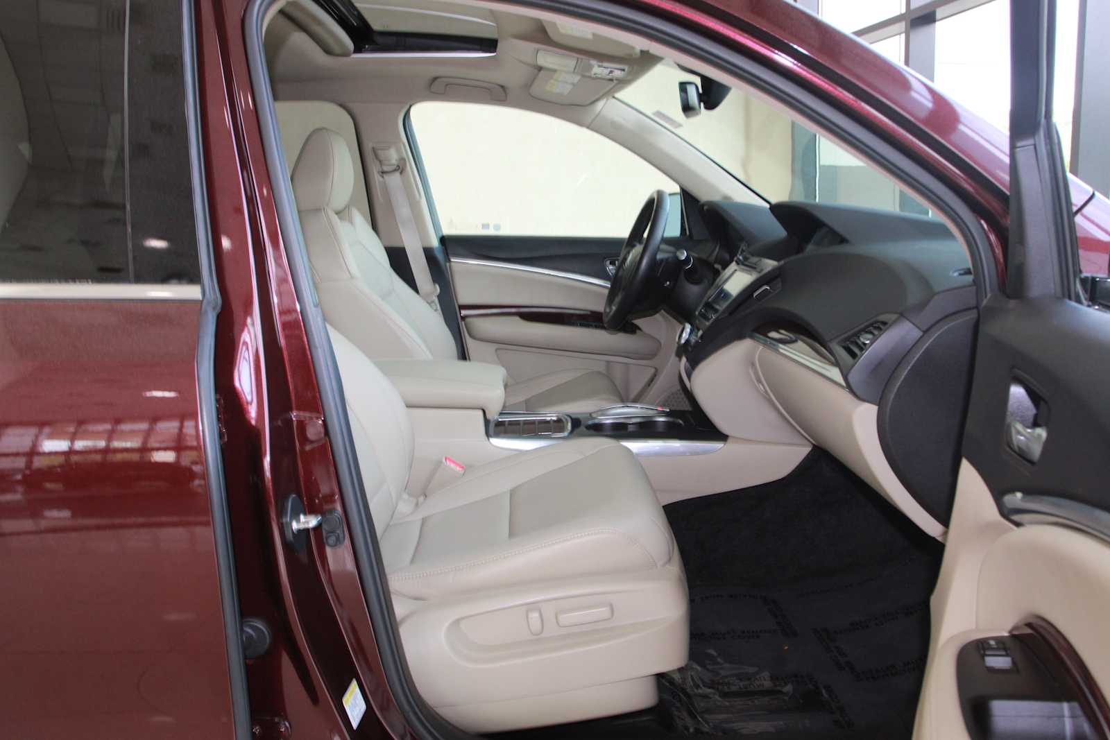 used 2016 Acura MDX car, priced at $16,497