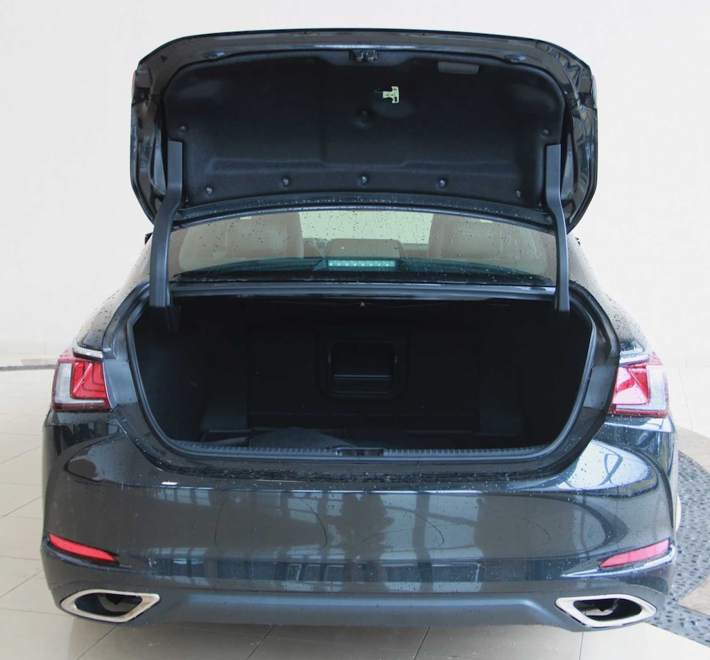 Used 2024 Lexus ES 350 Sedan