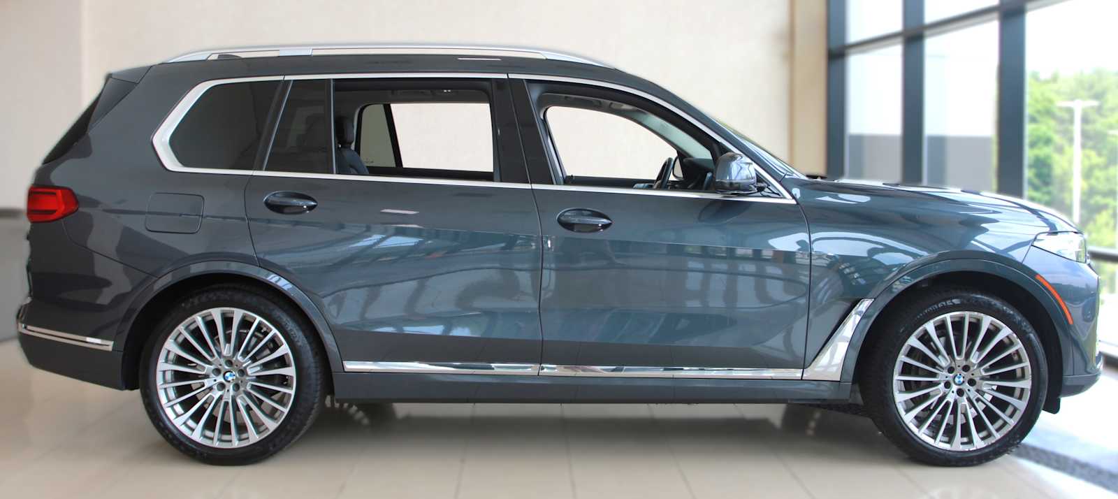 used 2021 BMW X7 car, priced at $43,497