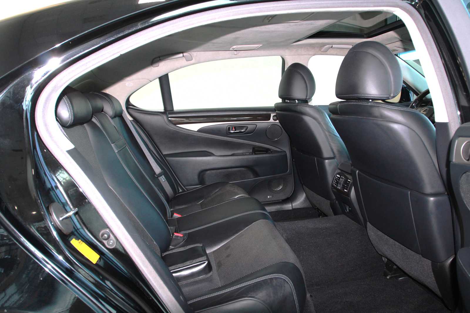 used 2013 Lexus LS 460 car, priced at $20,997