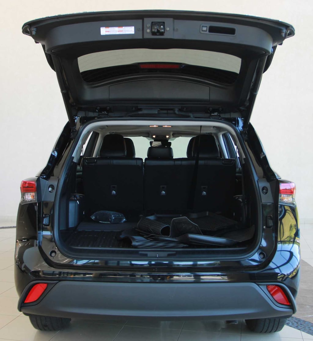 Used 2023 Toyota Highlander XLE SUV