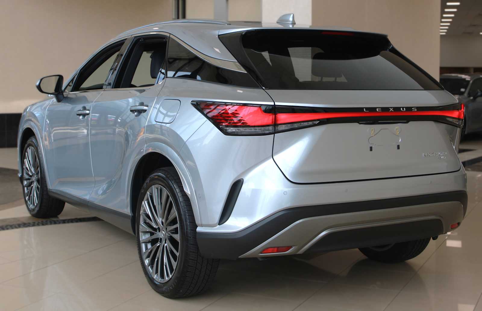 2025 Lexus RX PHEV 450h+ - Photo 4