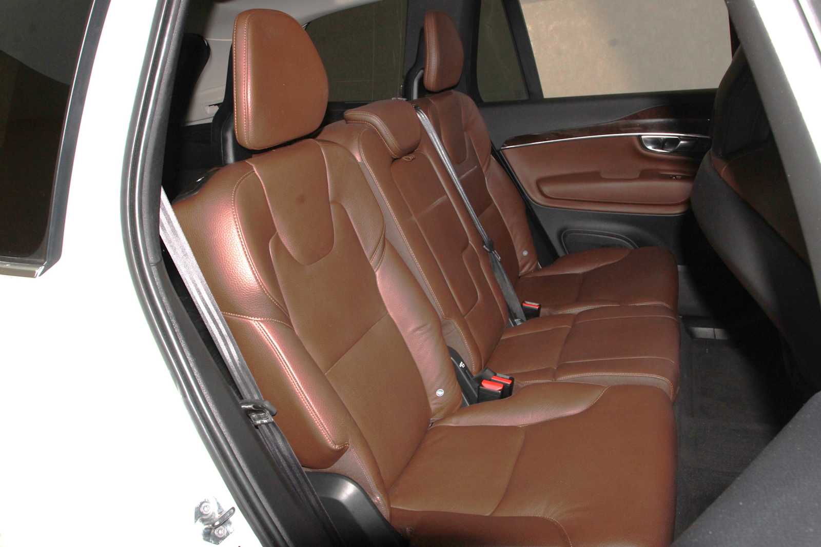 used 2019 Volvo XC90 car, priced at $17,497