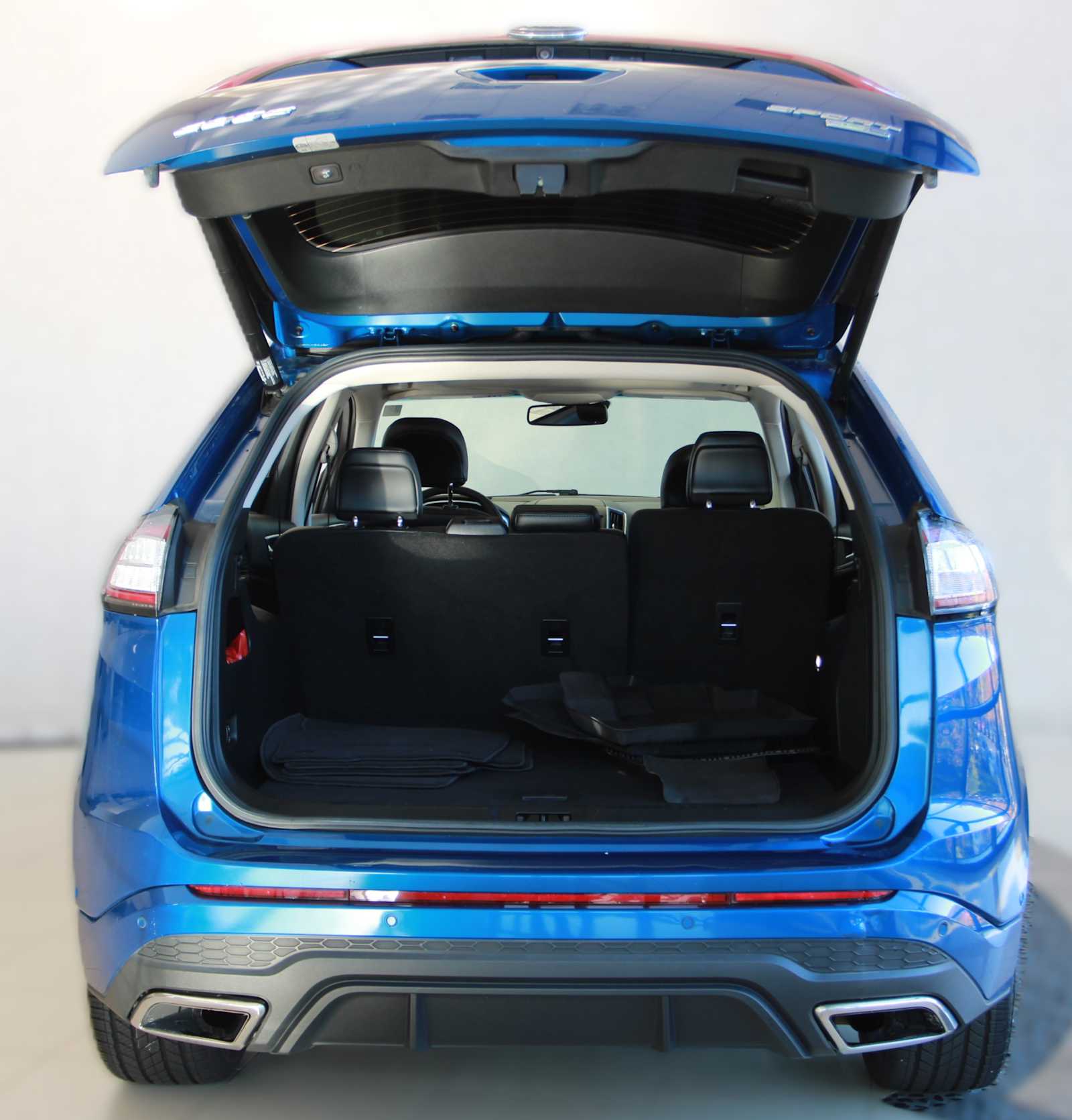 2018 Ford Edge Sport photo 3