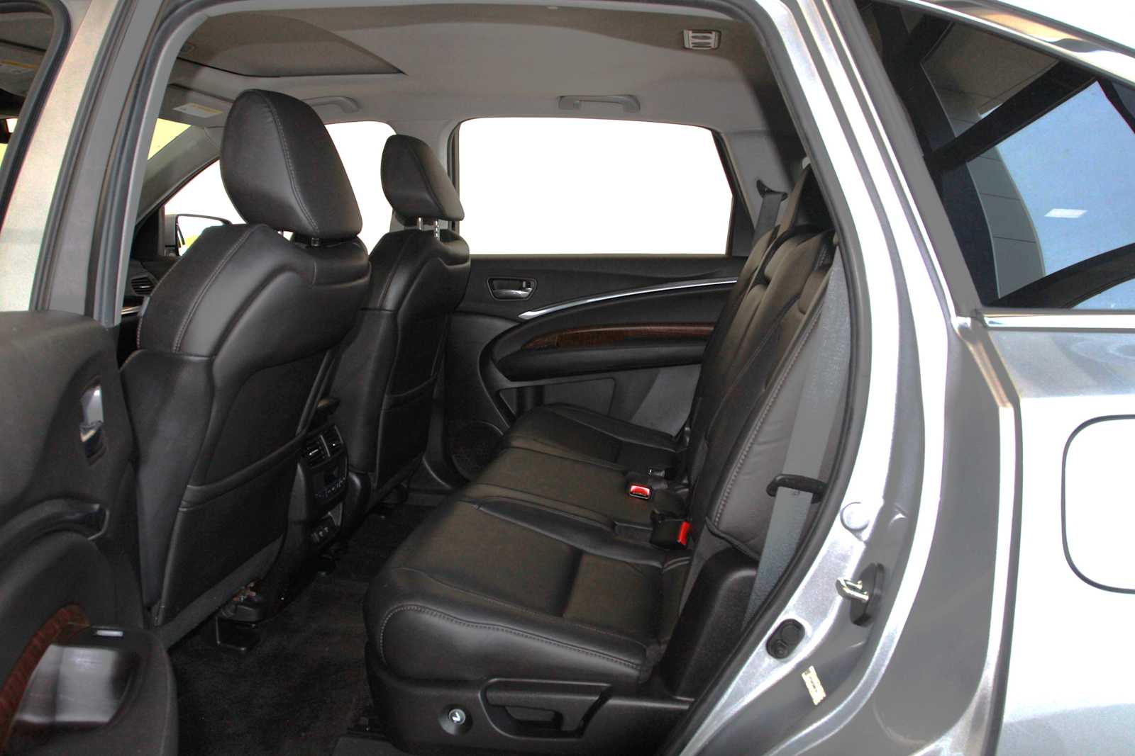 used 2017 Acura MDX car, priced at $18,497