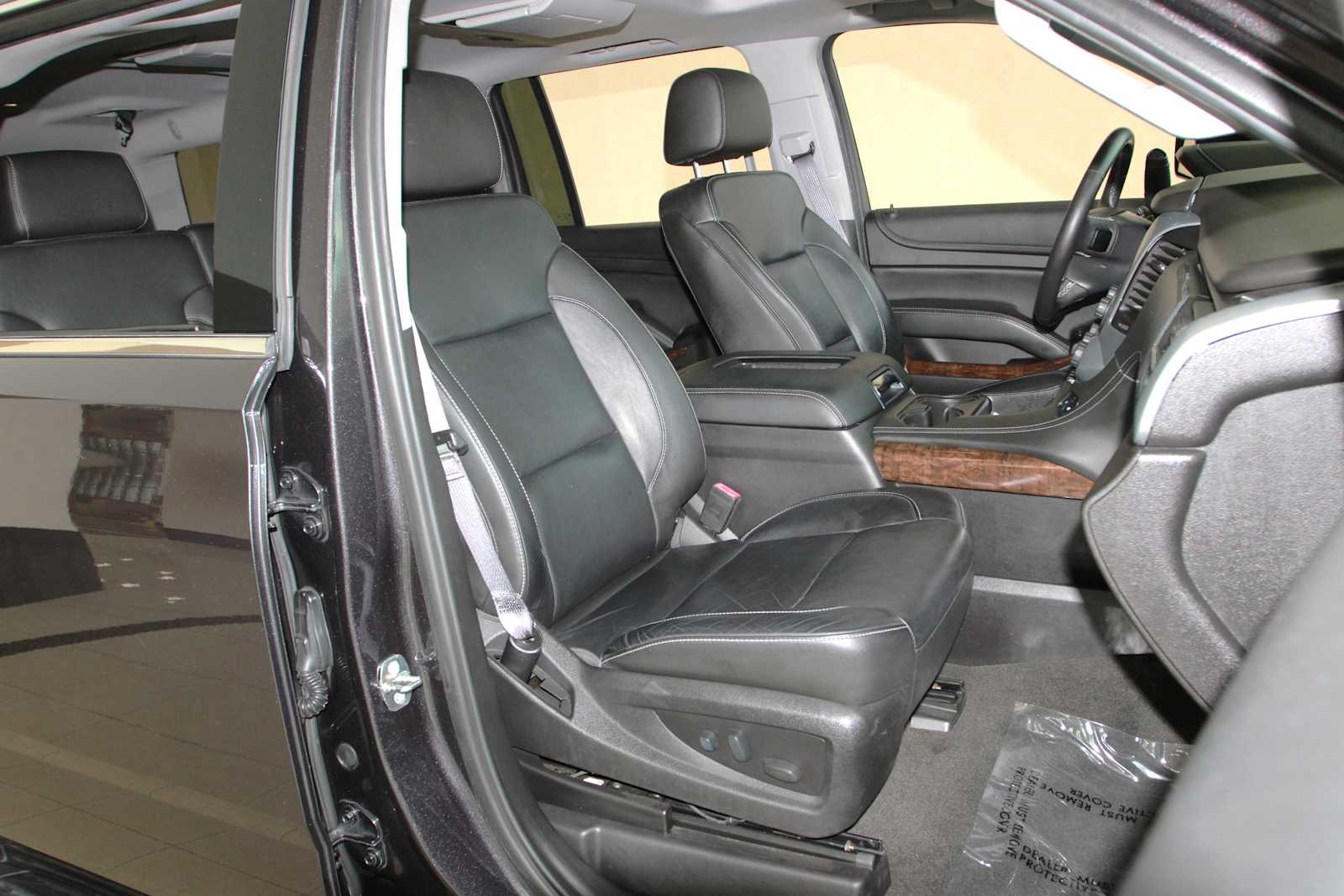 used 2017 Chevrolet Suburban car, priced at $27,097