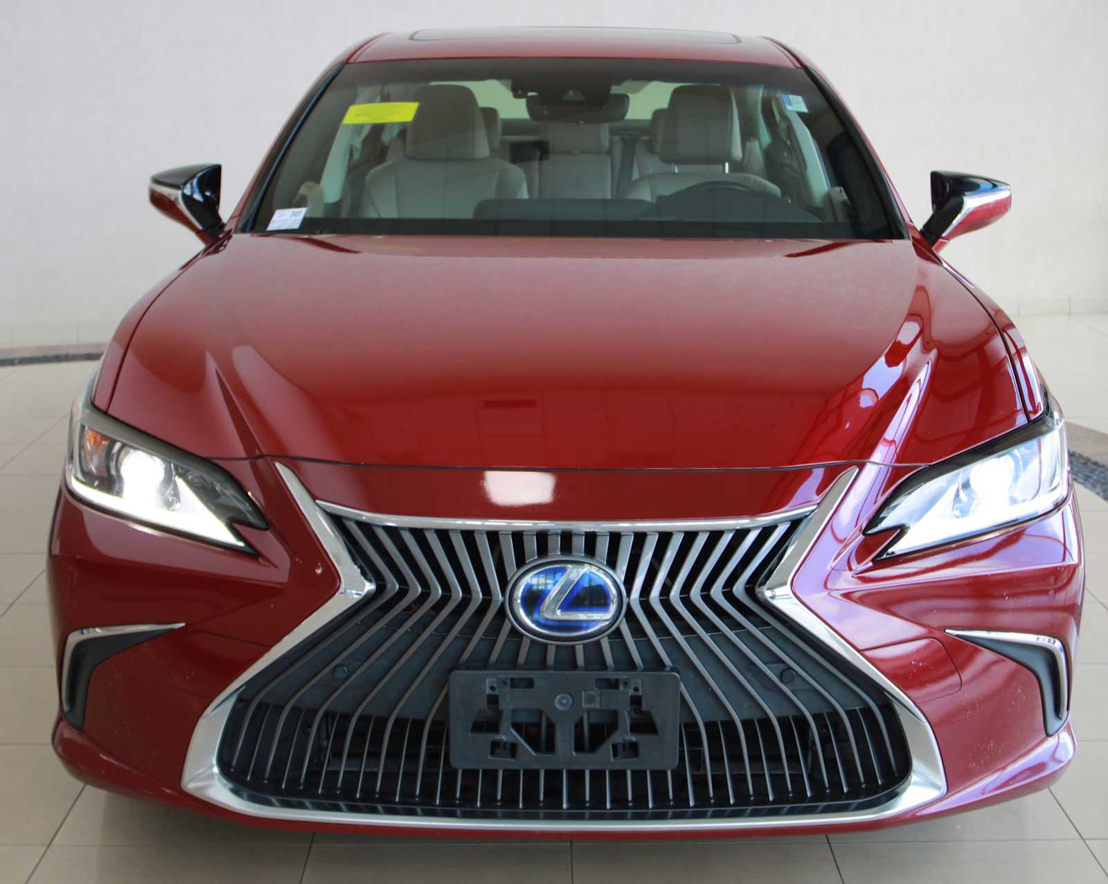 used 2019 Lexus ES 300h car, priced at $23,497
