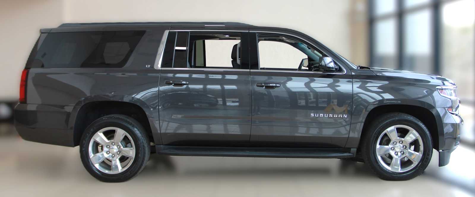 used 2017 Chevrolet Suburban car, priced at $27,097