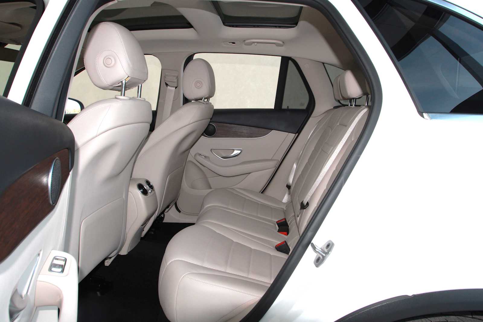 used 2022 Mercedes-Benz GLC 300 car, priced at $33,197