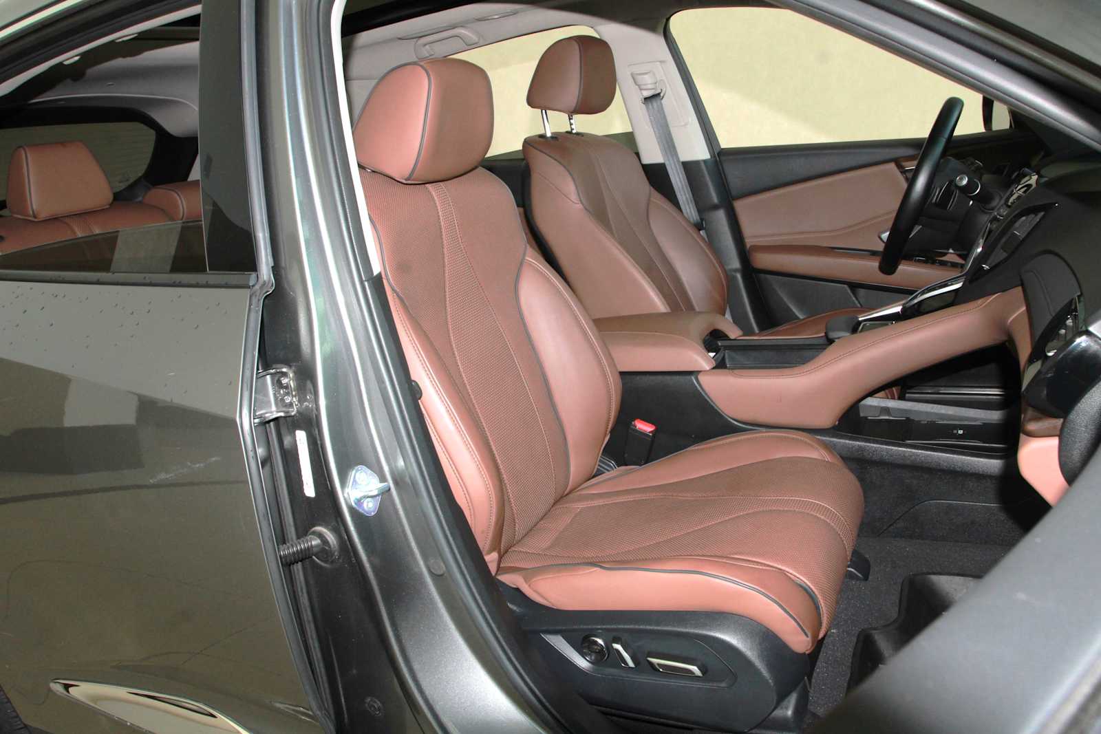 used 2023 Acura RDX car, priced at $36,497