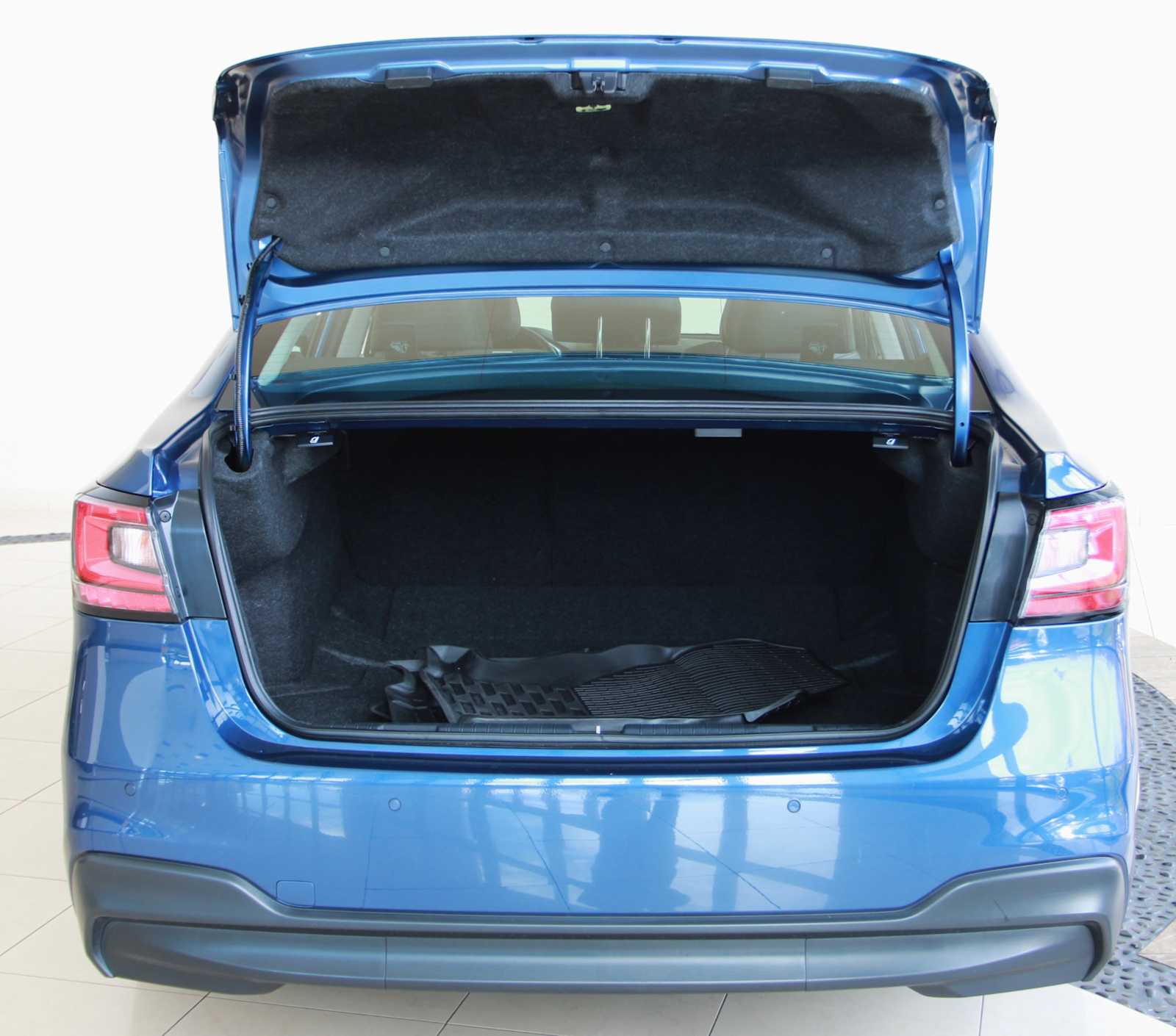 2022 Subaru Legacy Limited photo 4