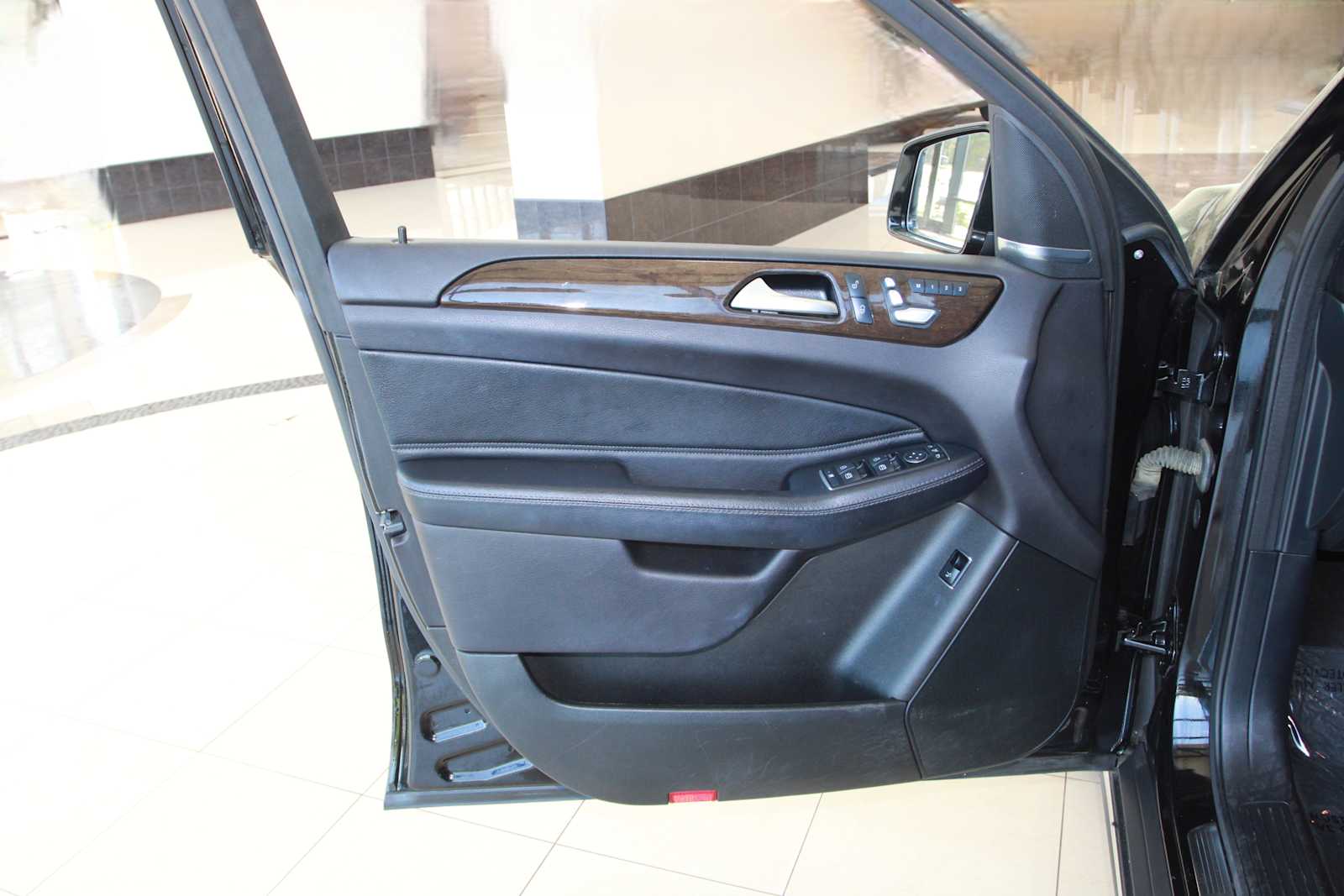 used 2017 Mercedes-Benz GLE 350 car, priced at $18,297