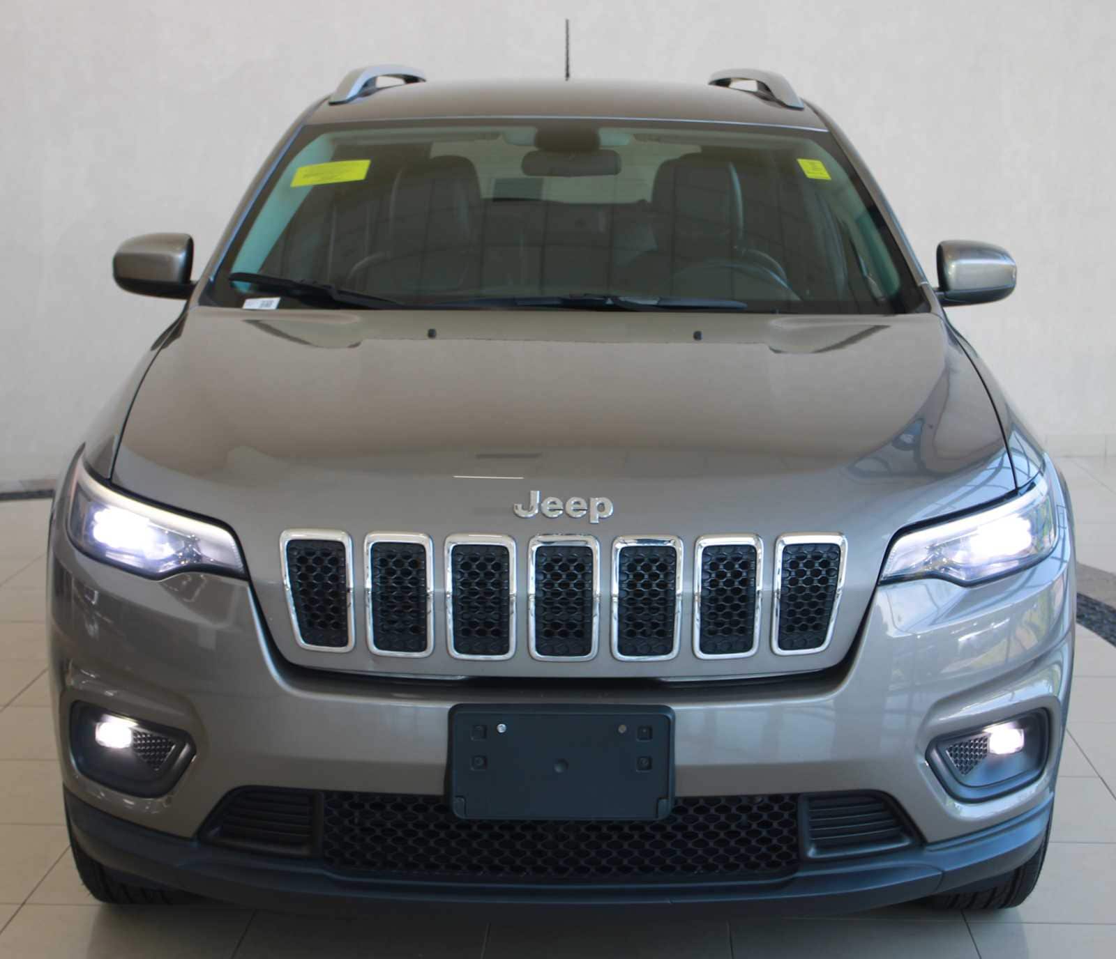 Used 2019 Jeep Cherokee Latitude Plus with VIN 1C4PJMLX4KD304486 for sale in Sharon, MA