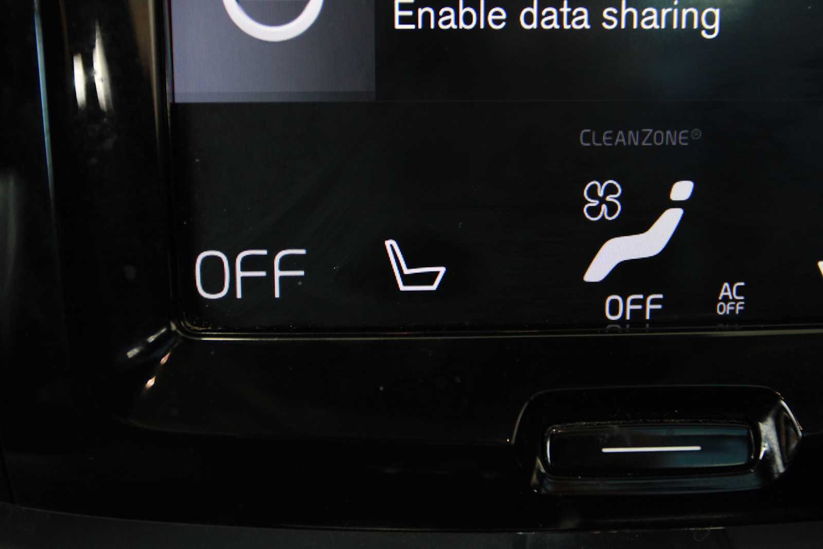 used 2019 Volvo XC60 car, priced at $18,497