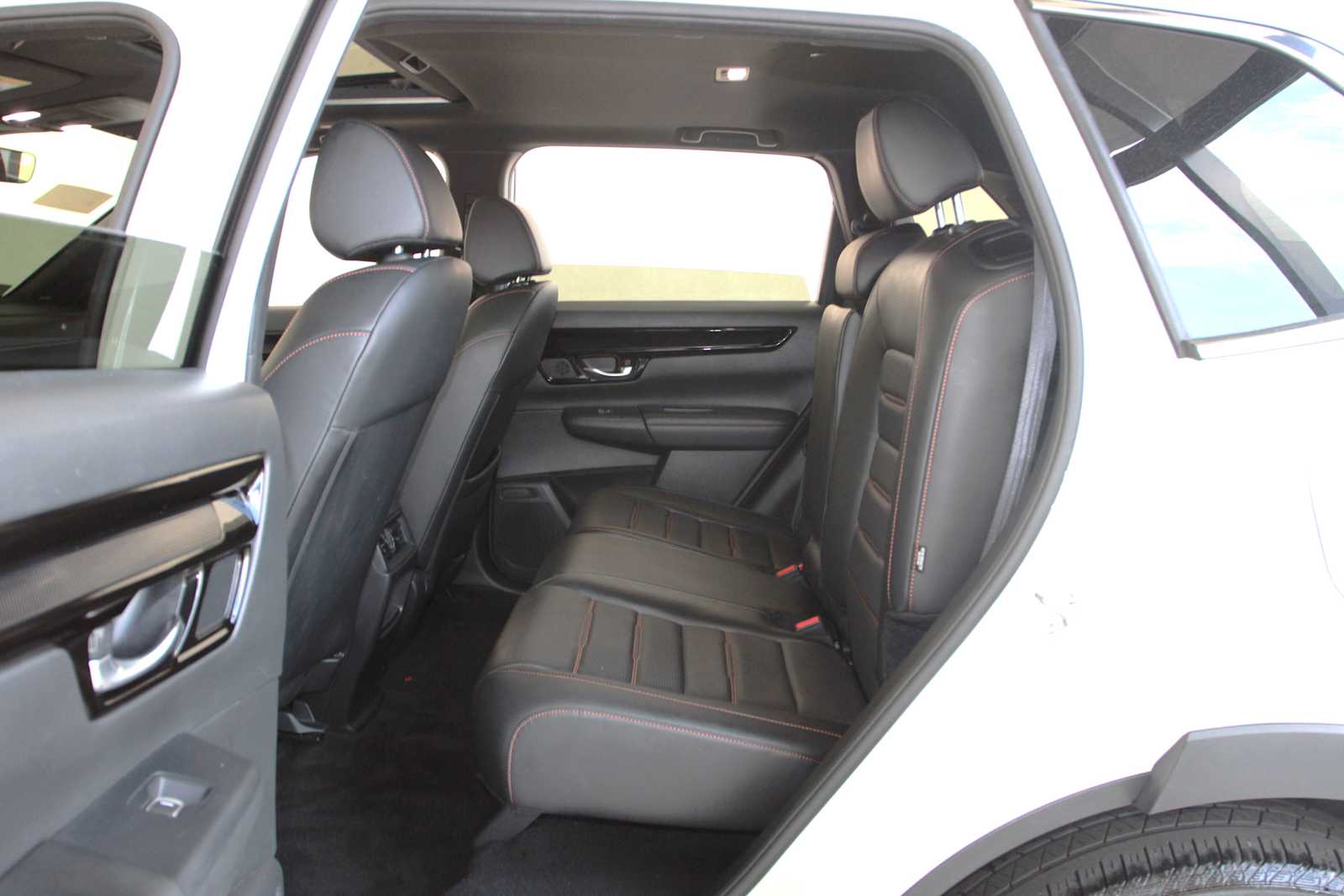 used 2024 Honda CR-V Hybrid car, priced at $35,997