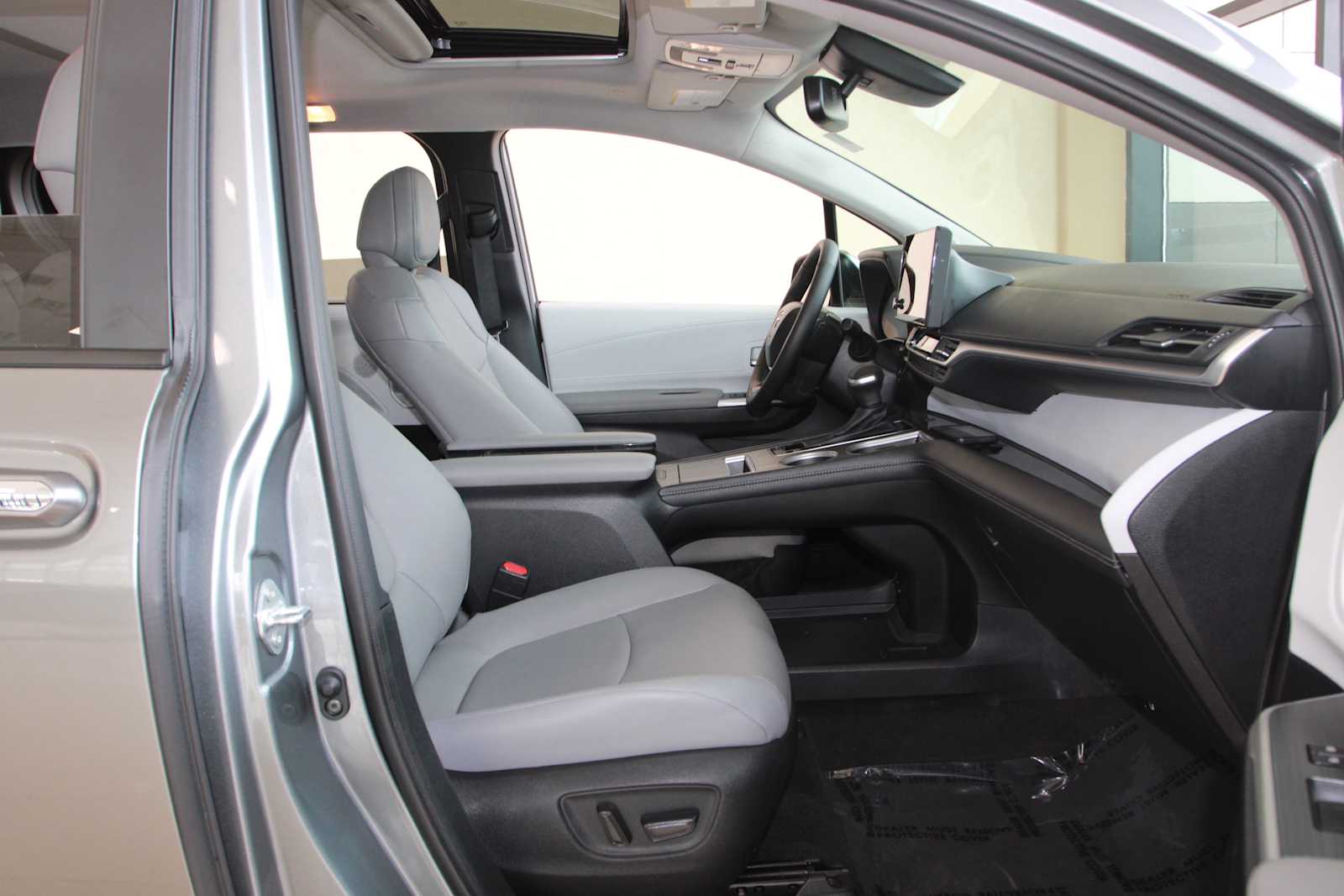 used 2026 Toyota Sienna car, priced at $48,897