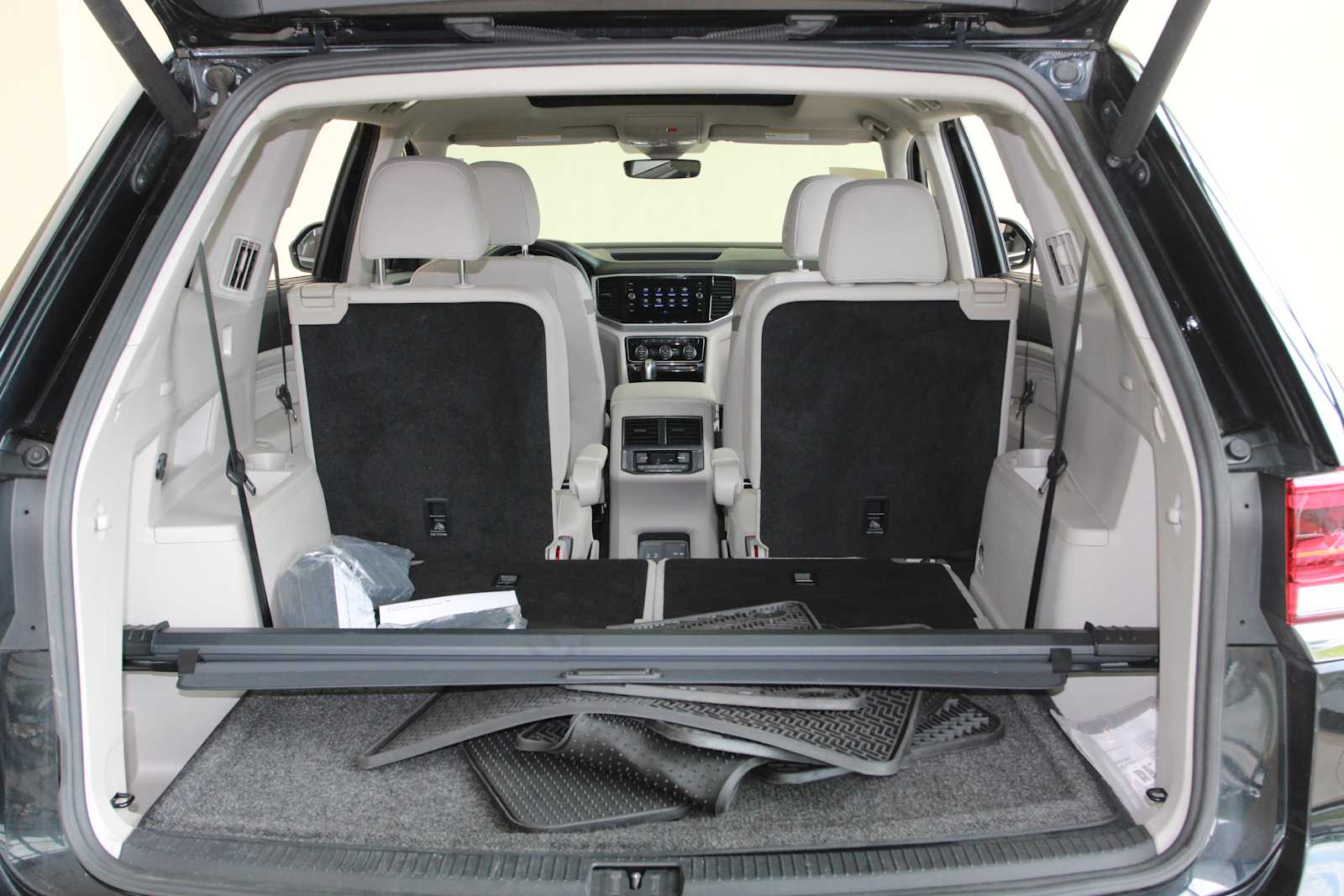 2021 Volkswagen Atlas 14
