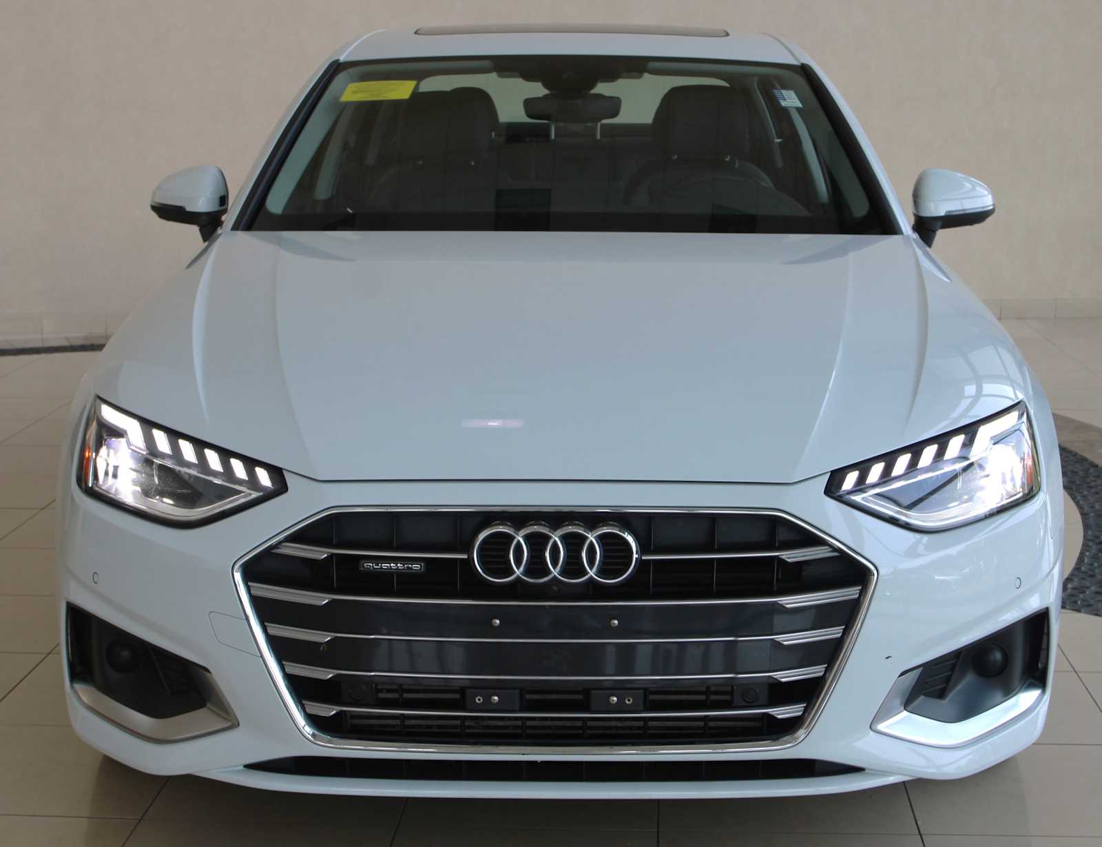 2022 Audi A4 Quattro Premium Plus photo 2