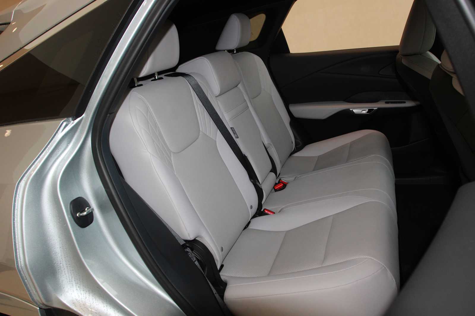 2026 Lexus RX Hybrid 350h - Photo 31