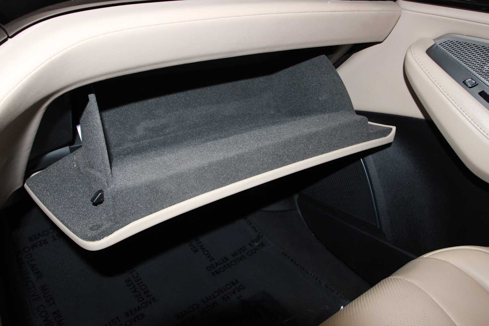 used 2023 Acura MDX car, priced at $37,797