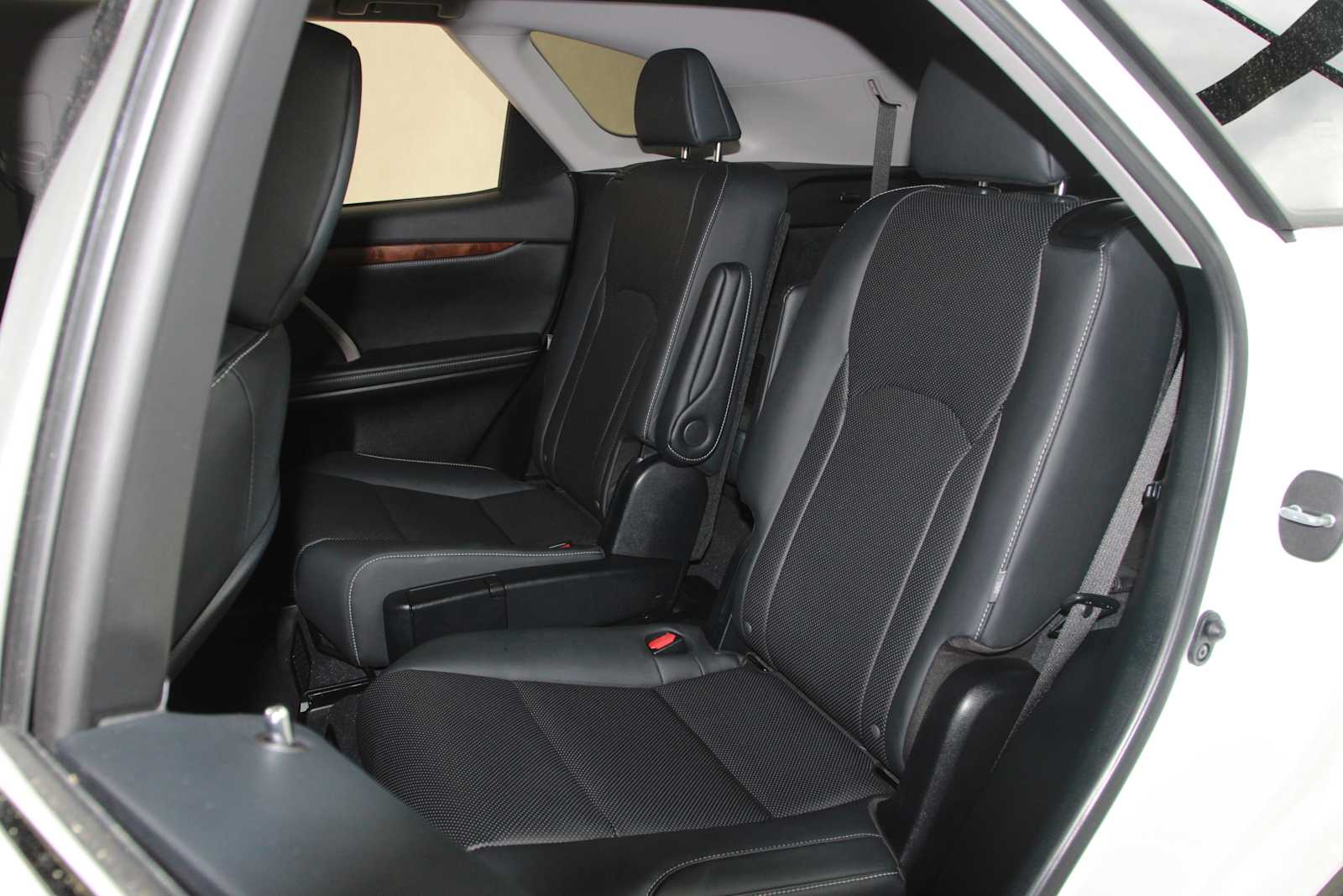 used 2022 Lexus RX 450hL car, priced at $49,397
