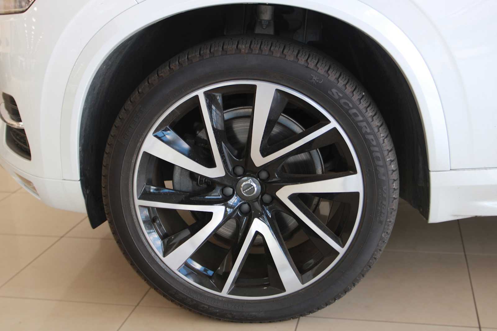used 2019 Volvo XC90 car, priced at $17,497