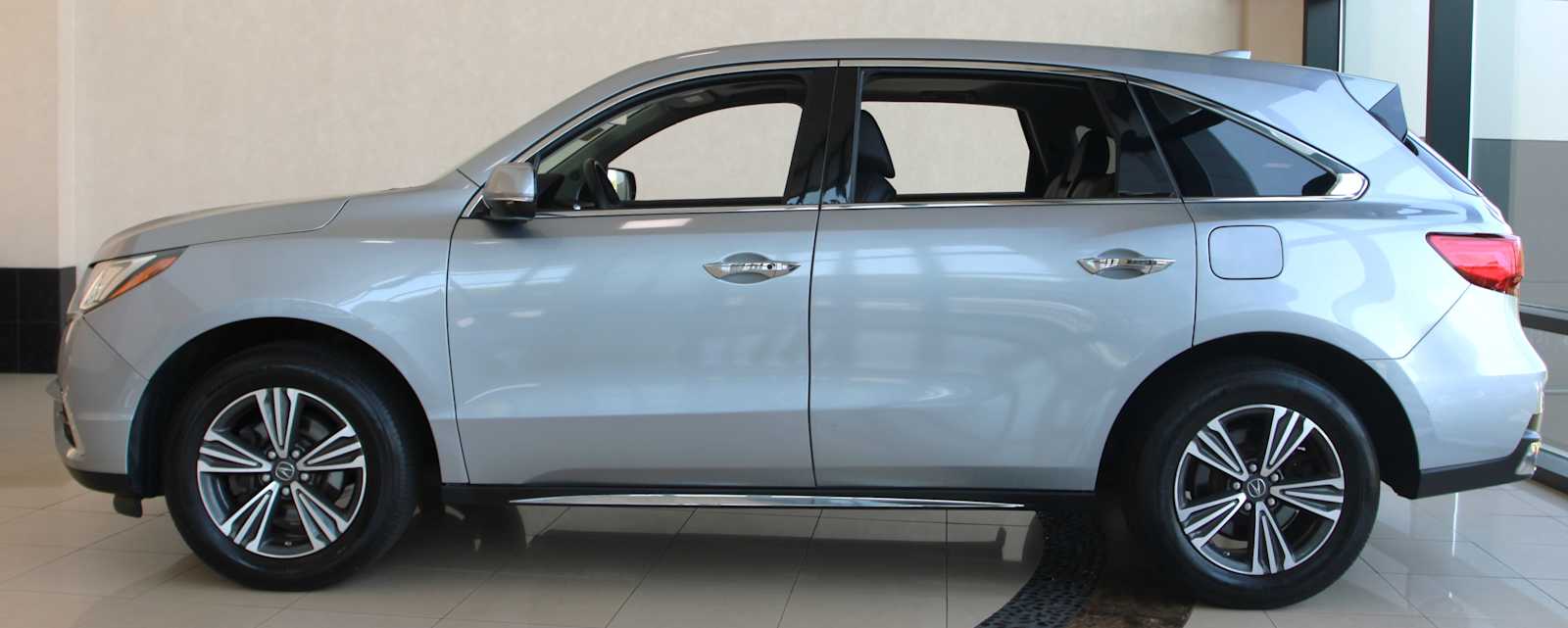 used 2017 Acura MDX car, priced at $18,497