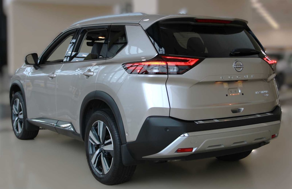 Used 2023 Nissan Rogue Platinum SUV