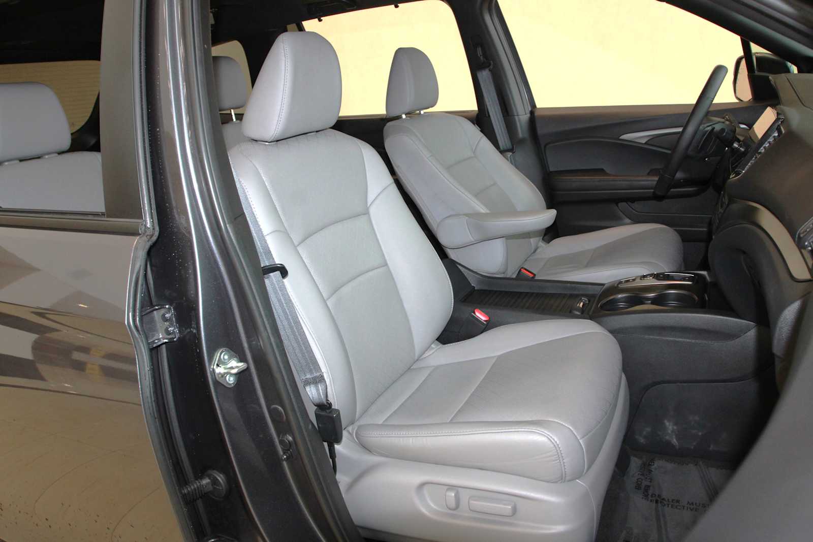 used 2020 Honda Passport car, priced at $28,497