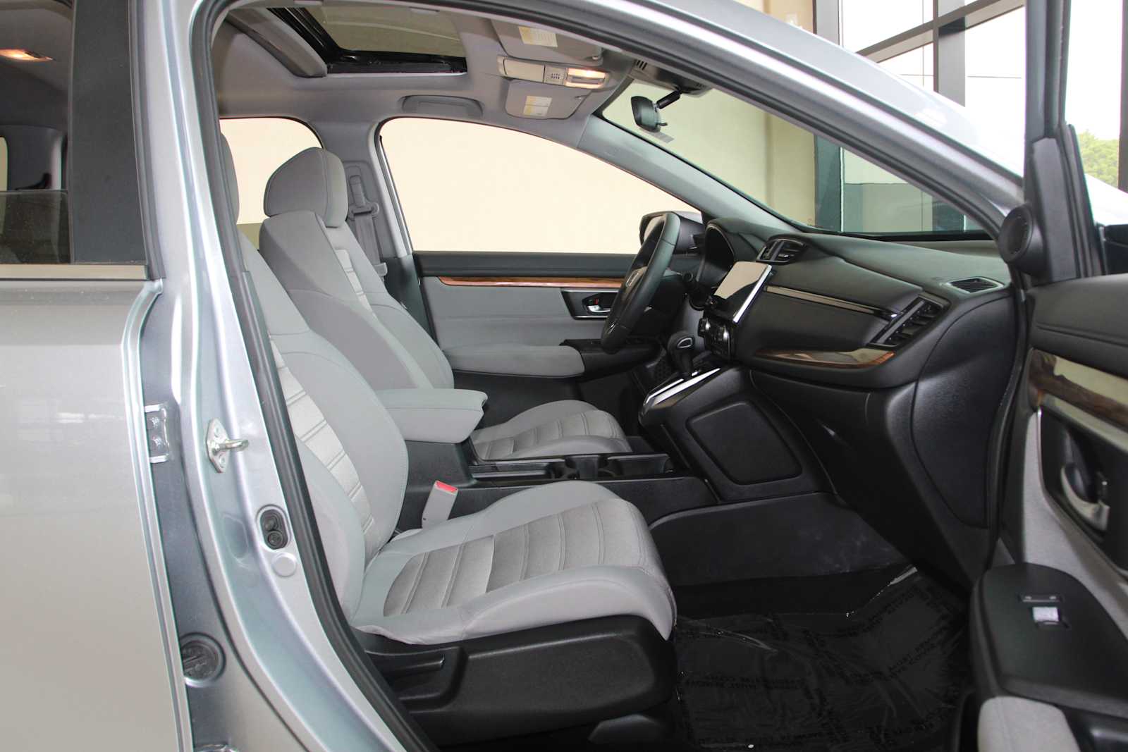 used 2018 Honda CR-V car, priced at $20,497