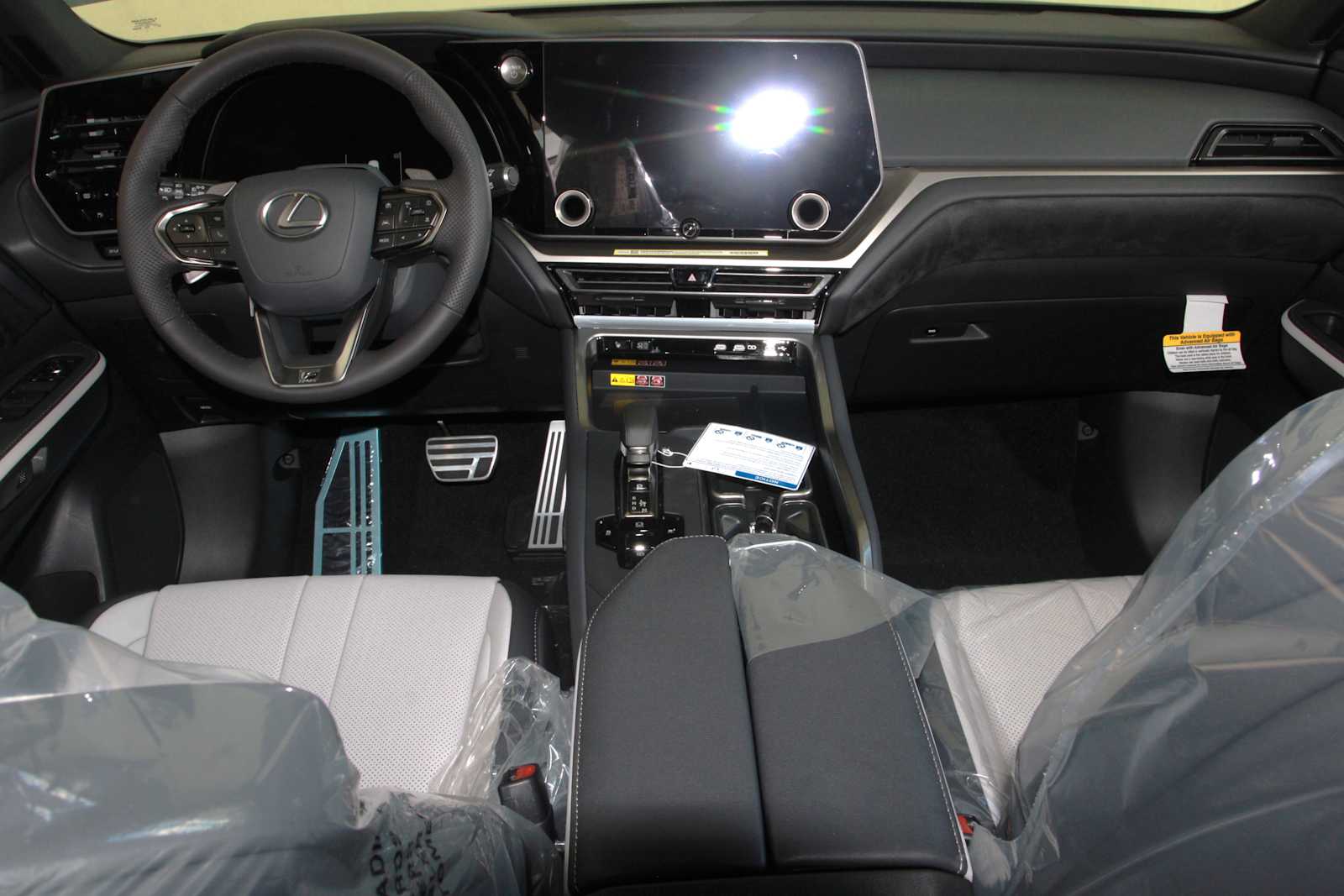 new 2026 Lexus TX 500h car, priced at $76,008