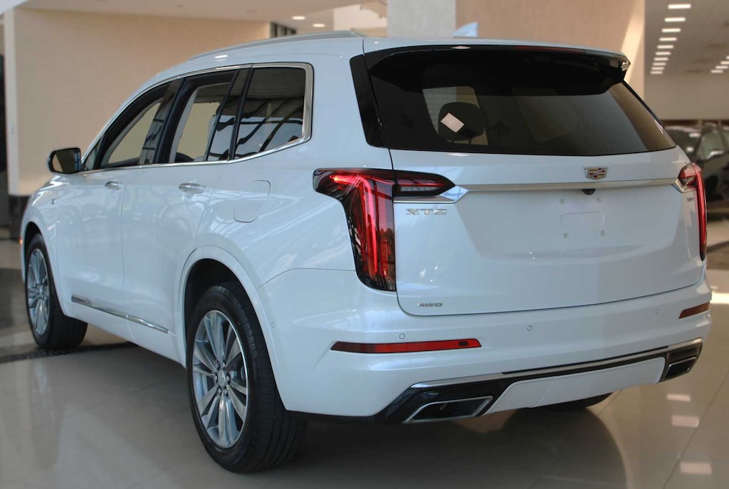 Used 2022 CADILLAC XT6 Premium Luxury SUV