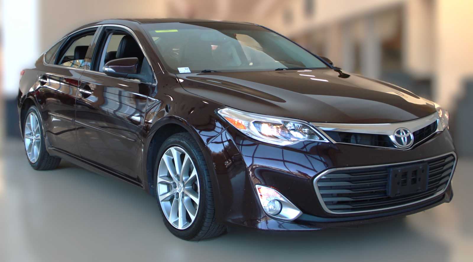 2015 Toyota Avalon XLE Touring's photo