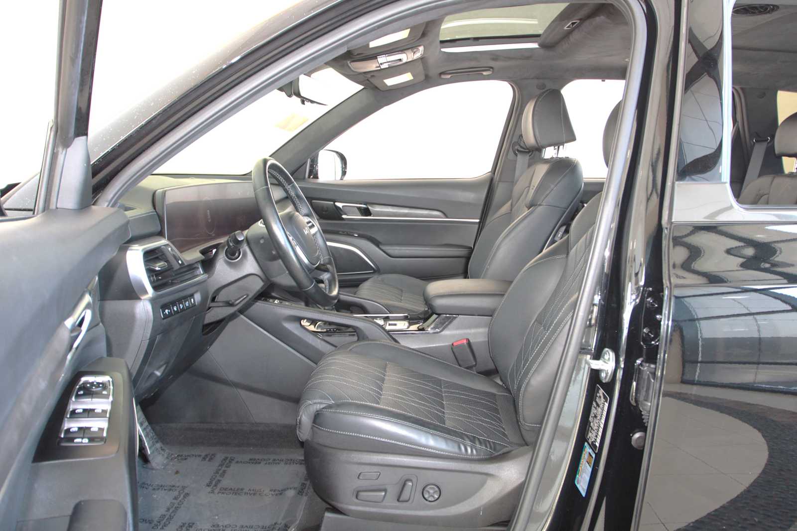 used 2023 Kia Telluride car, priced at $36,297