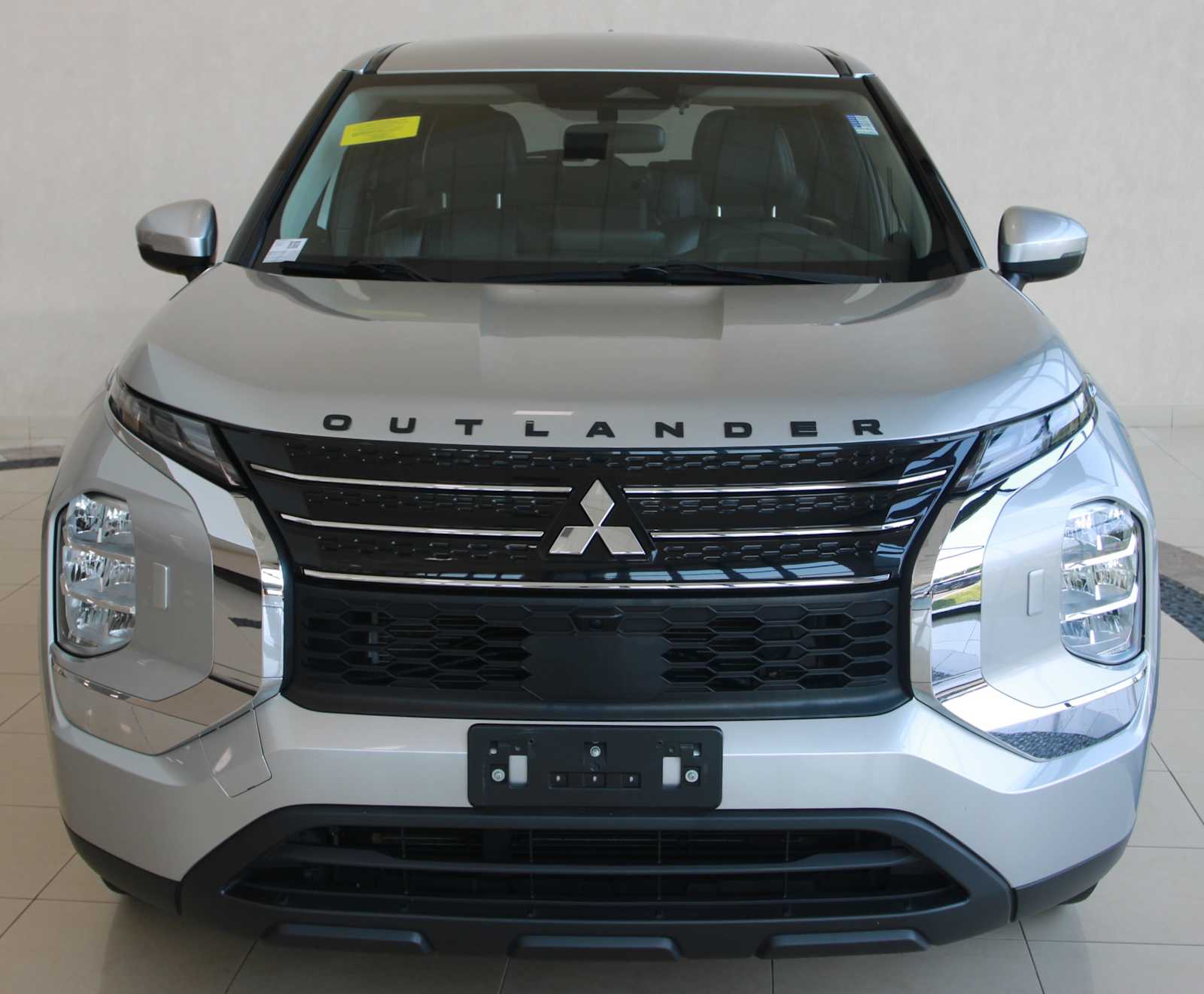 Used 2022 Mitsubishi Outlander ES with VIN JA4J4TA8XNZ014693 for sale in Sharon, MA