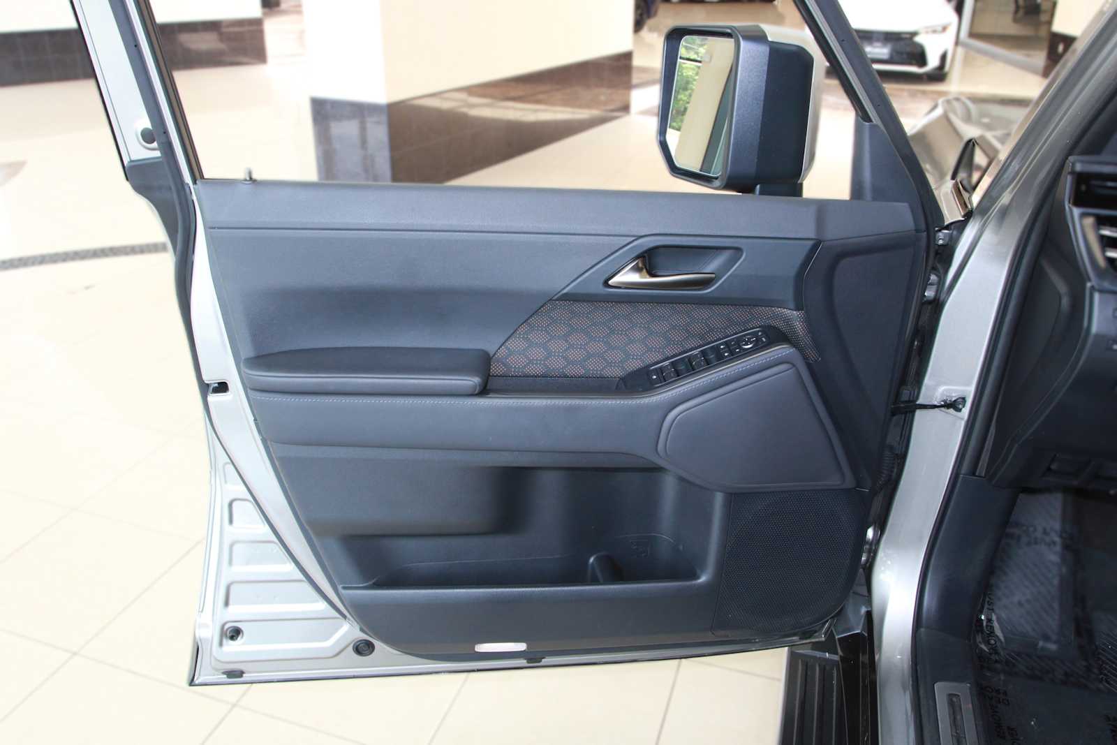 2025 Lexus GX Premium - Photo 23