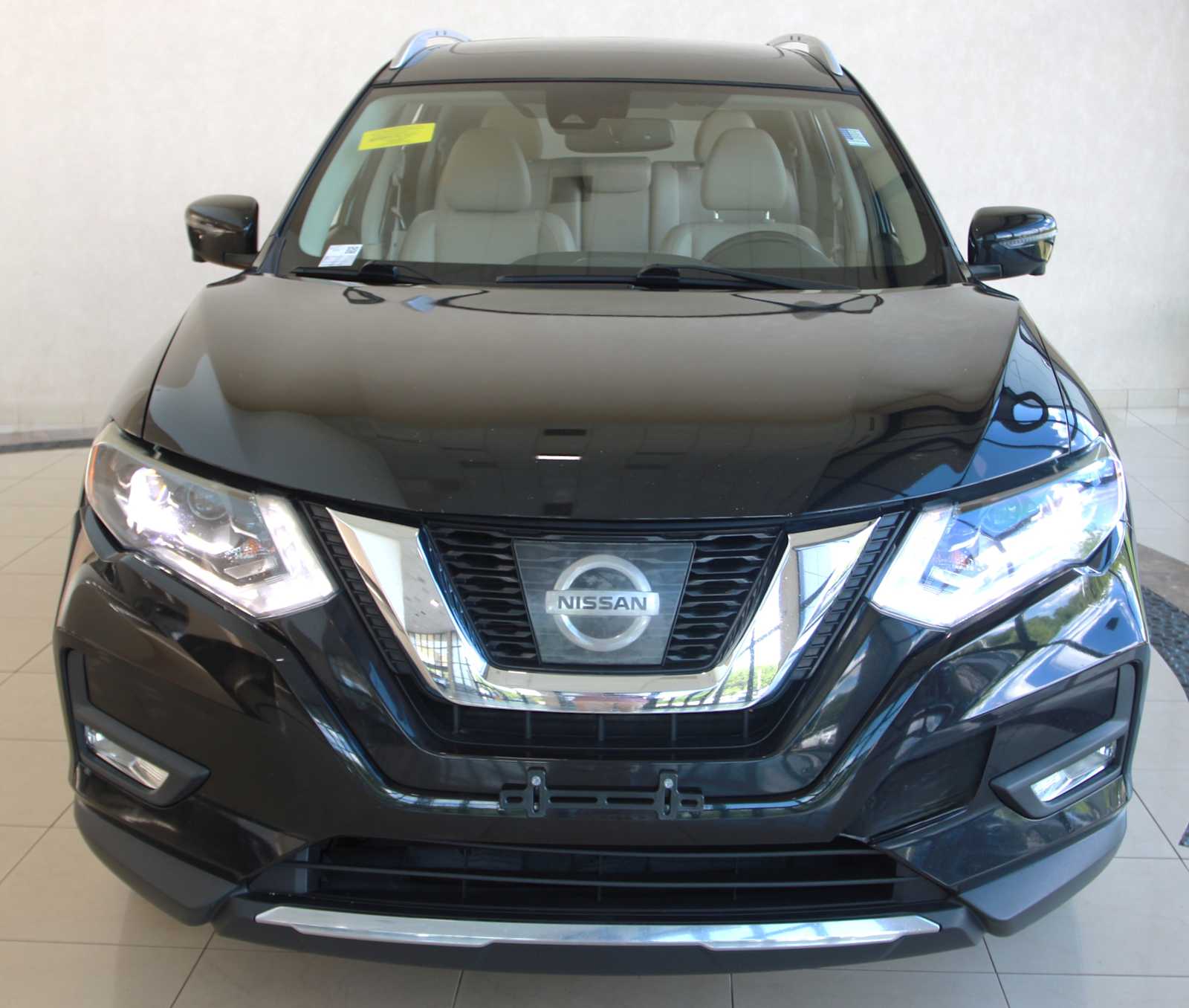 Used 2017 Nissan Rogue SL with VIN JN8AT2MVXHW023425 for sale in Sharon, MA