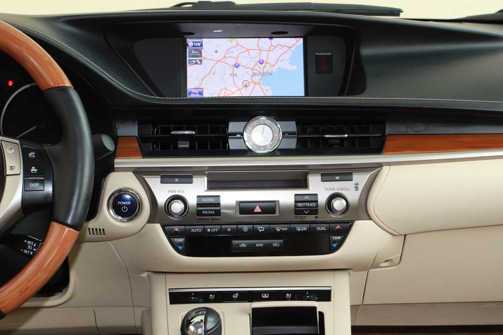 used 2014 Lexus ES 300h car, priced at $15,997