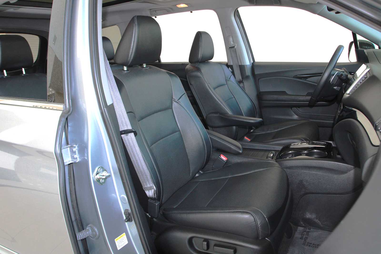 used 2016 Honda Pilot car, priced at $21,497
