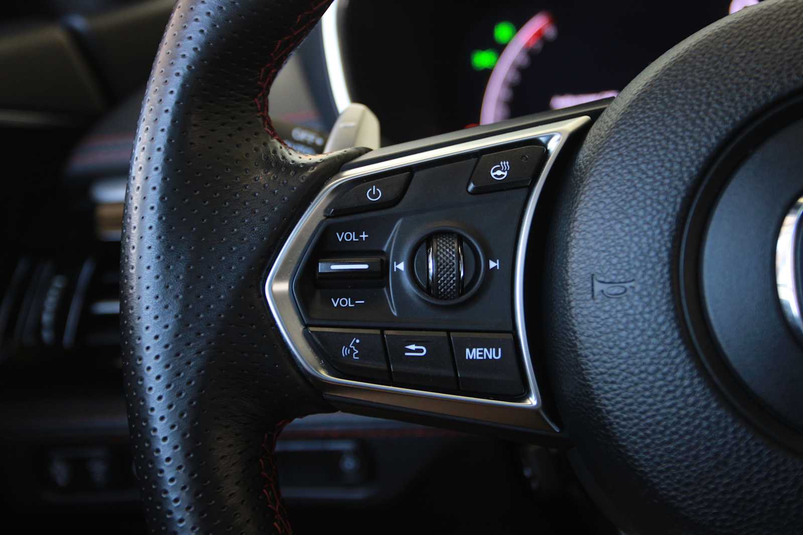 used 2025 Acura MDX car, priced at $57,497