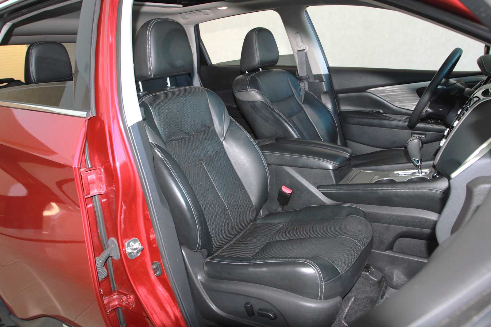 used 2016 Nissan Murano car, priced at $13,897