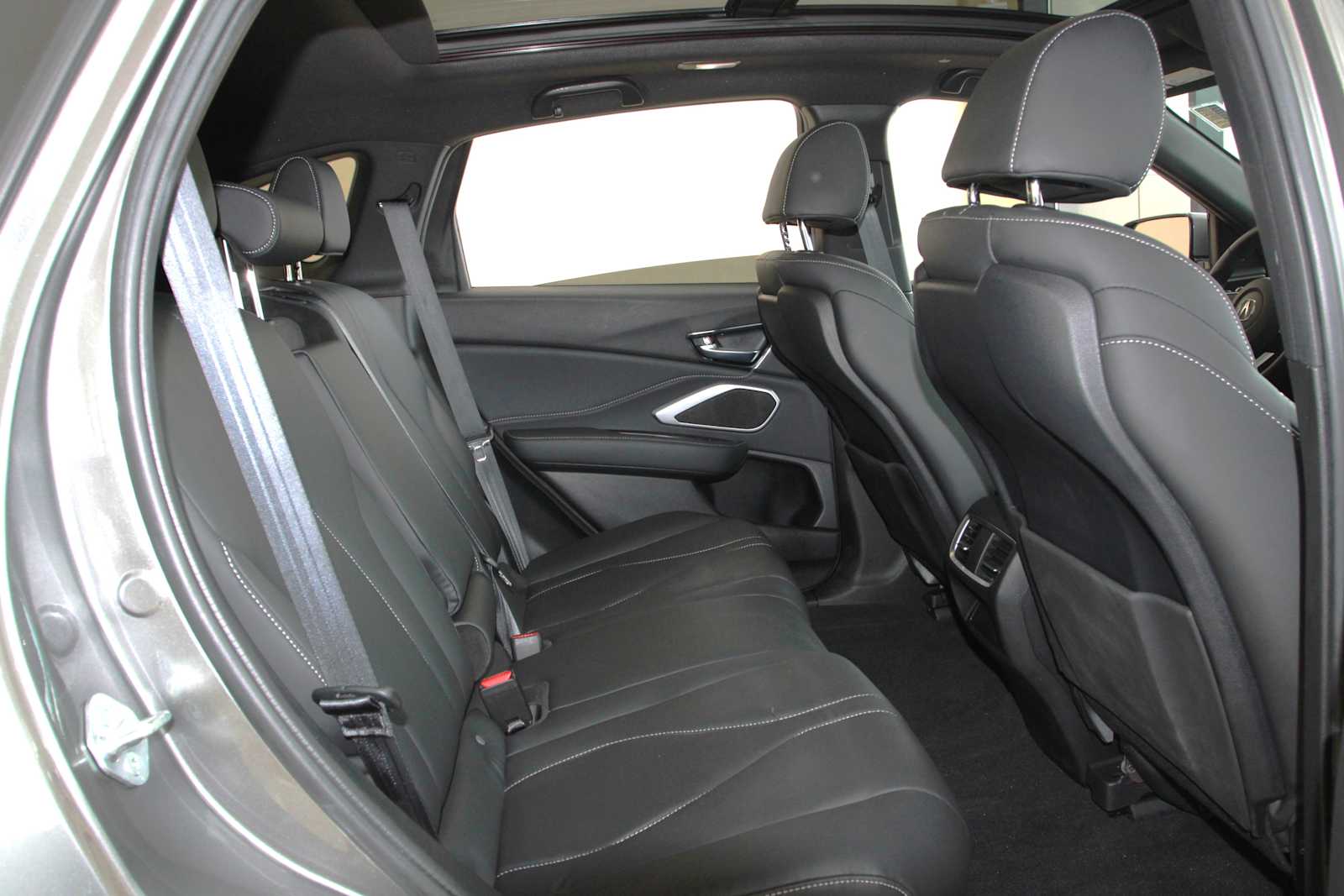 used 2025 Acura RDX car, priced at $41,097