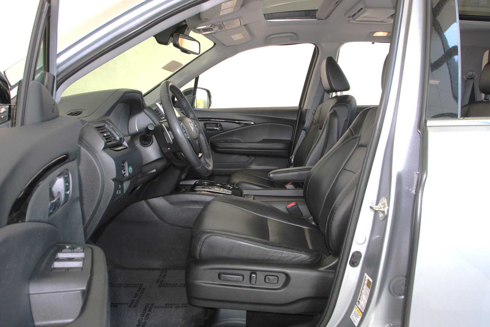 used 2016 Honda Pilot car, priced at $21,497