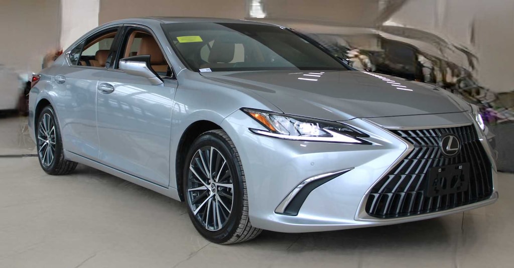 Certified 2022 Lexus ES 350 4-Door Sedan