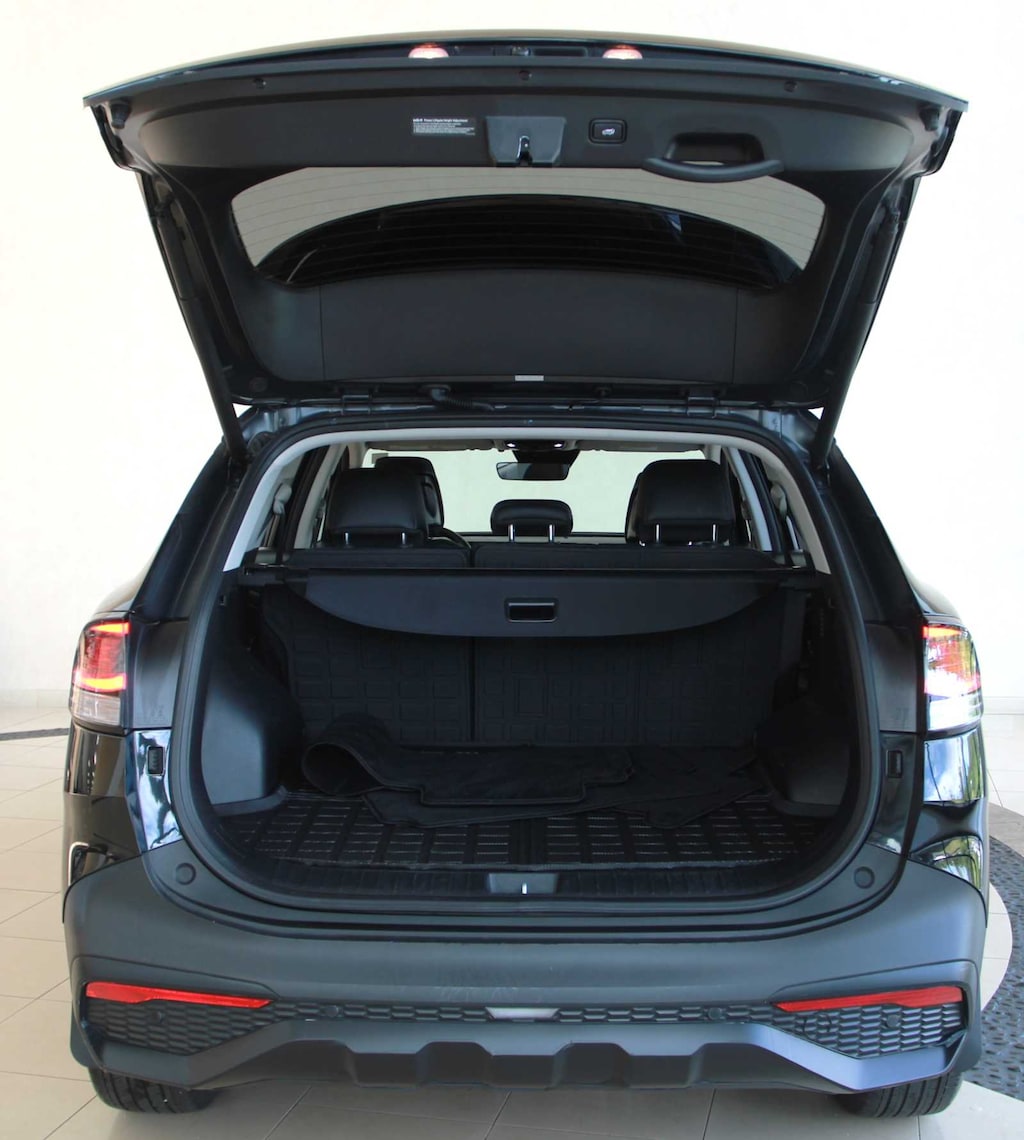 Used 2023 Kia Sportage Hybrid EX SUV