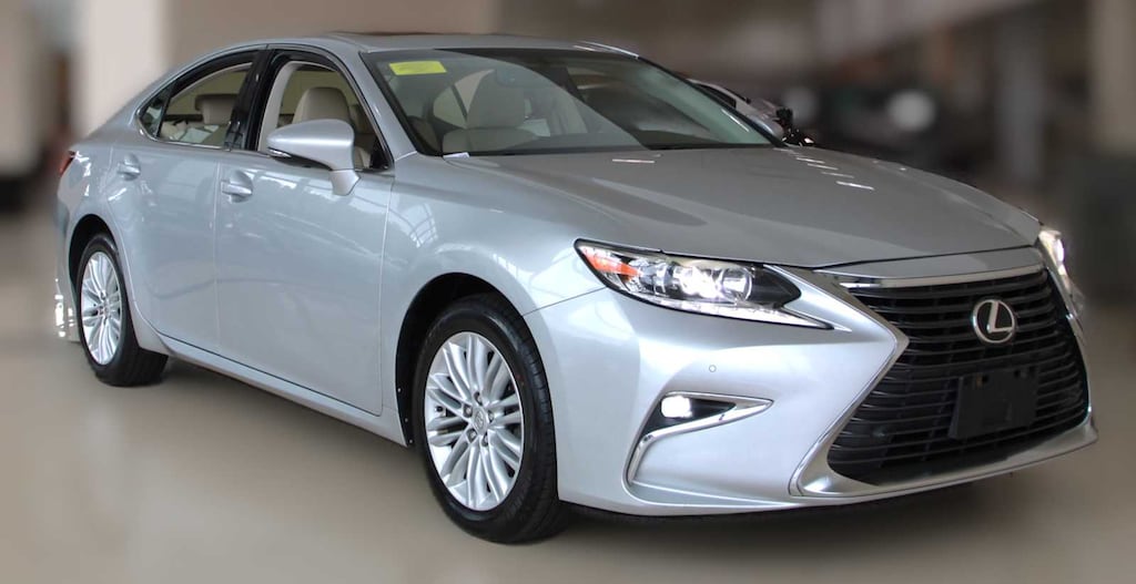 Used 2016 Lexus ES 350 4-Door Sedan