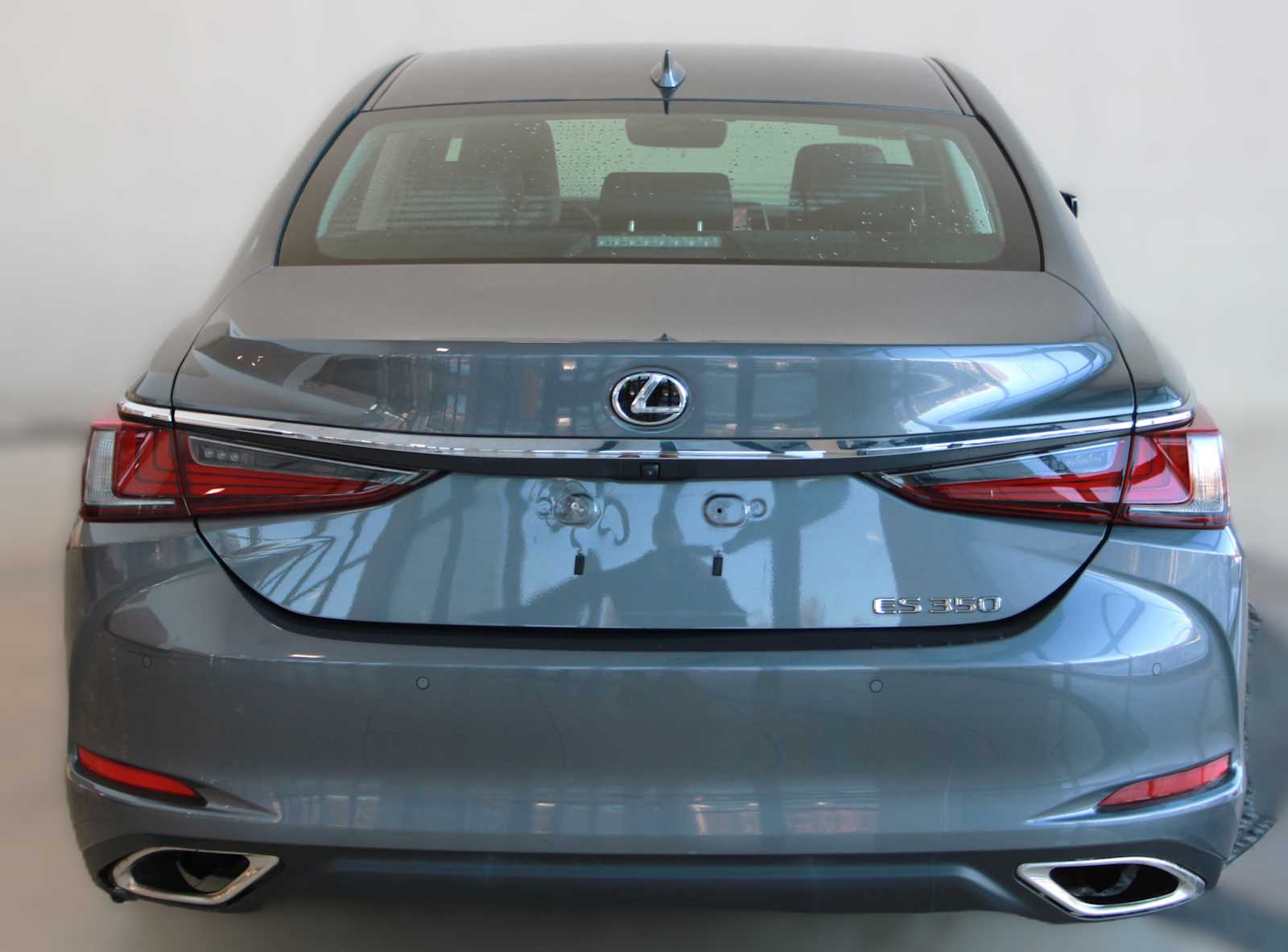 used 2020 Lexus ES 350 car, priced at $33,097
