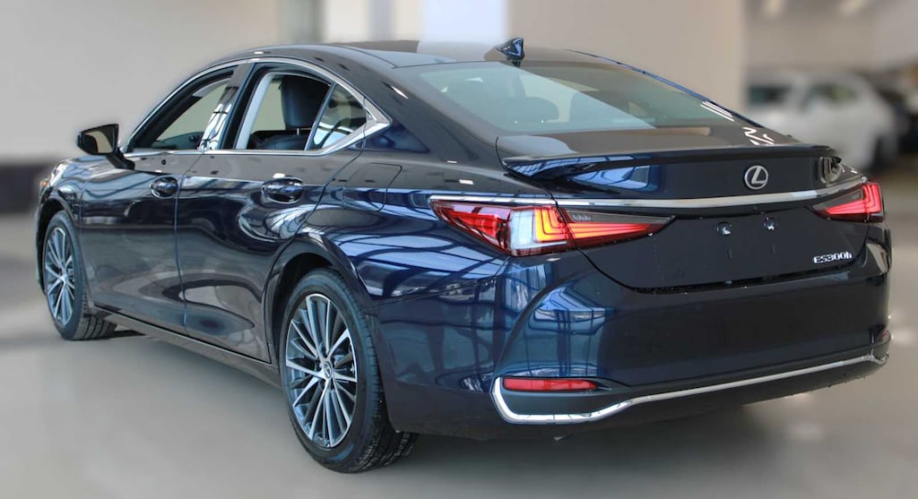 Certified 2025 Lexus ES 300h 4-Door Sedan