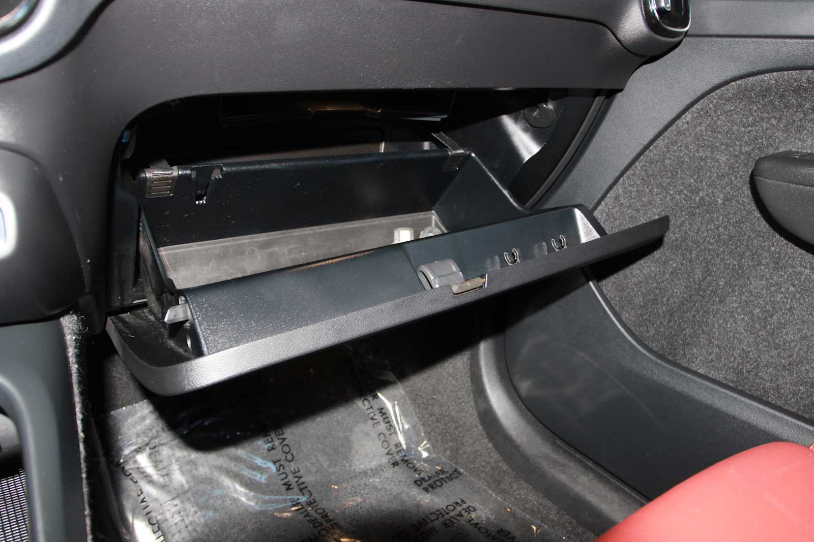 used 2019 Volvo XC40 car, priced at $17,697